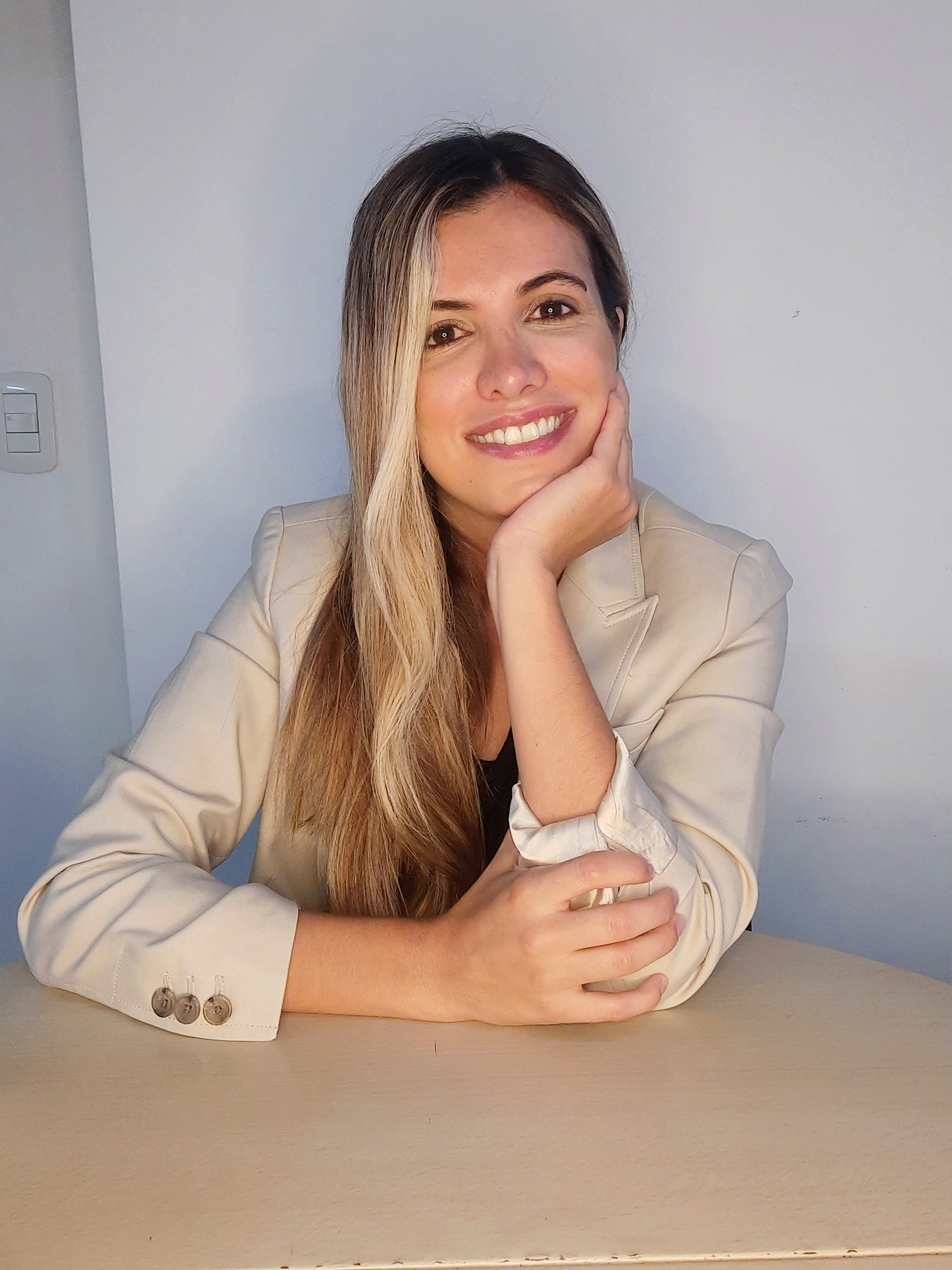 Marina Suarez, contadora